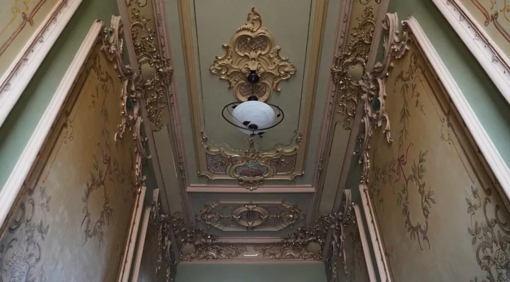 Kamienica Przy Ul. Warszawskiej