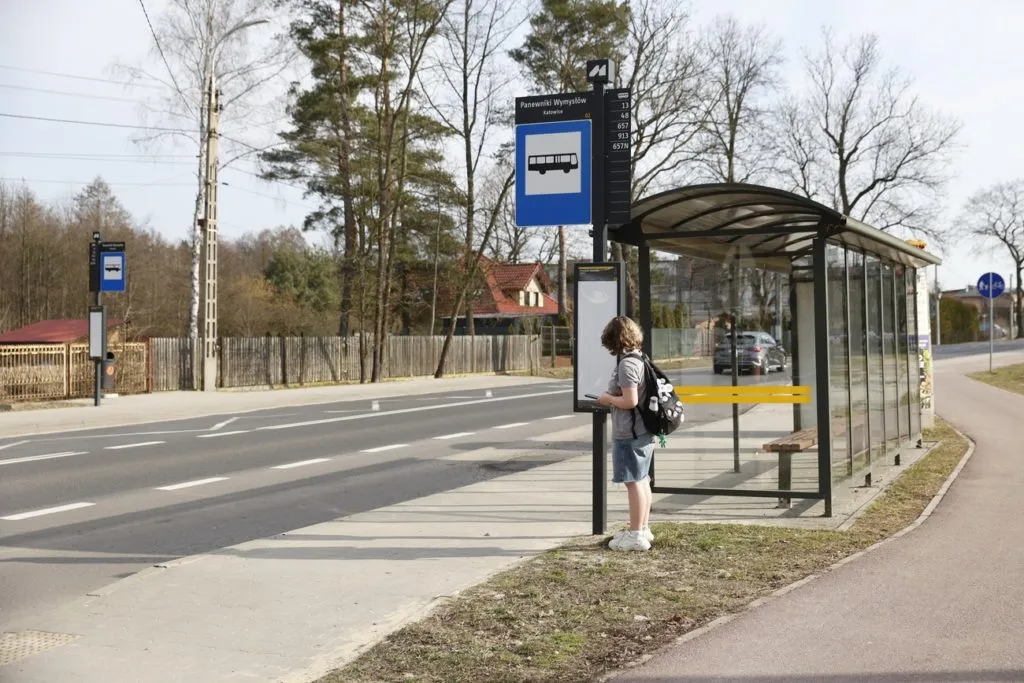 Zatoka Autobusowa Przy Ul. Panewnickiej W Katowicach